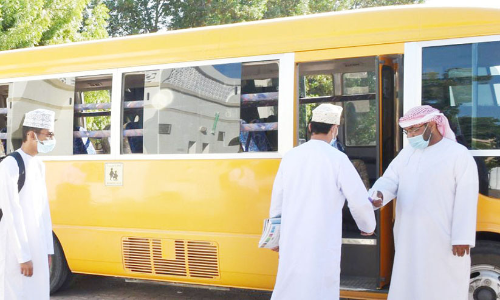 ഇ​ന്ത്യ​ൻ സ്​​കൂ​ളു​ക​ൾ ഒ​ക്​​ടോ​ബ​ർ ആ​ദ്യ​വാ​രം തു​റ​ക്കും