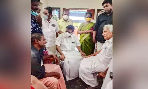 സഹോദരങ്ങളുടെ മുങ്ങിമരണം: മാതാവ്​ എത്തുന്നതും കാത്ത്​ ബന്ധുക്കൾ