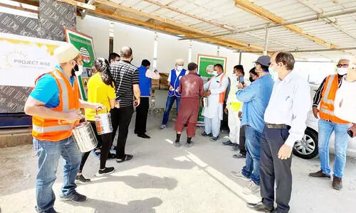 െഎ.സി.ആർ.എഫ് വേനൽക്കാല സഹായം നൽകി