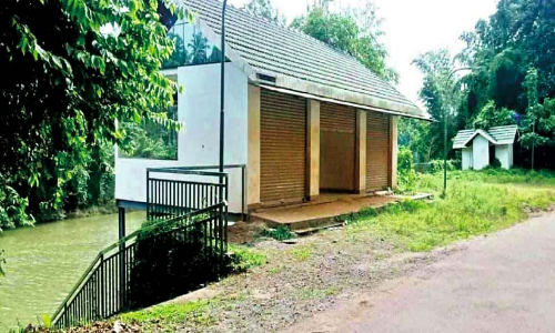 ക​ട​ലു​ണ്ടി​പ്പു​ഴ​യി​ലെ ഇ​ക്കോ പാ​ർ​ക്ക്​​ ഉ​ദ്ഘാ​ട​ന​ത്തി​ന് മു​െ​മ്പ ഇ​ടി​ഞ്ഞു; ഒ​ഴു​കി​പ്പോ​യ​ത്​ 30 ല​ക്ഷം രൂ​പ