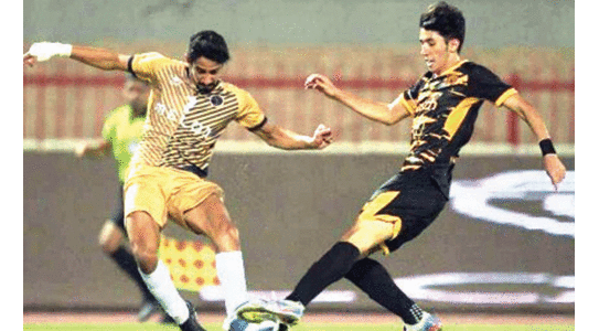 അമീർ കപ്പ് ഫുട്ബാൾ: ഖാദിസിയ സെമിയിൽ അമീർ കപ്പ് ഫുട്ബാൾ: ഖാദിസിയ സെമിയിൽ