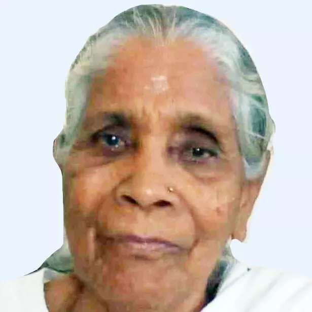 ചെ​ല്ല​മ്മ​യ​മ്മ