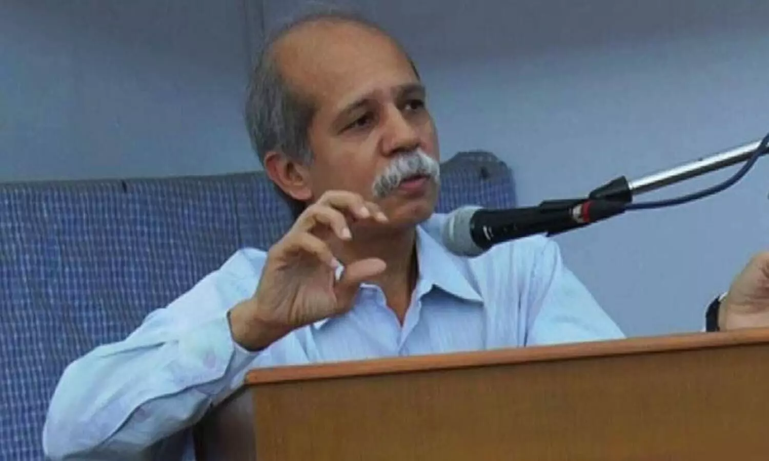 ജസ്റ്റിസ് ആഖില്‍ ഖുറേഷി