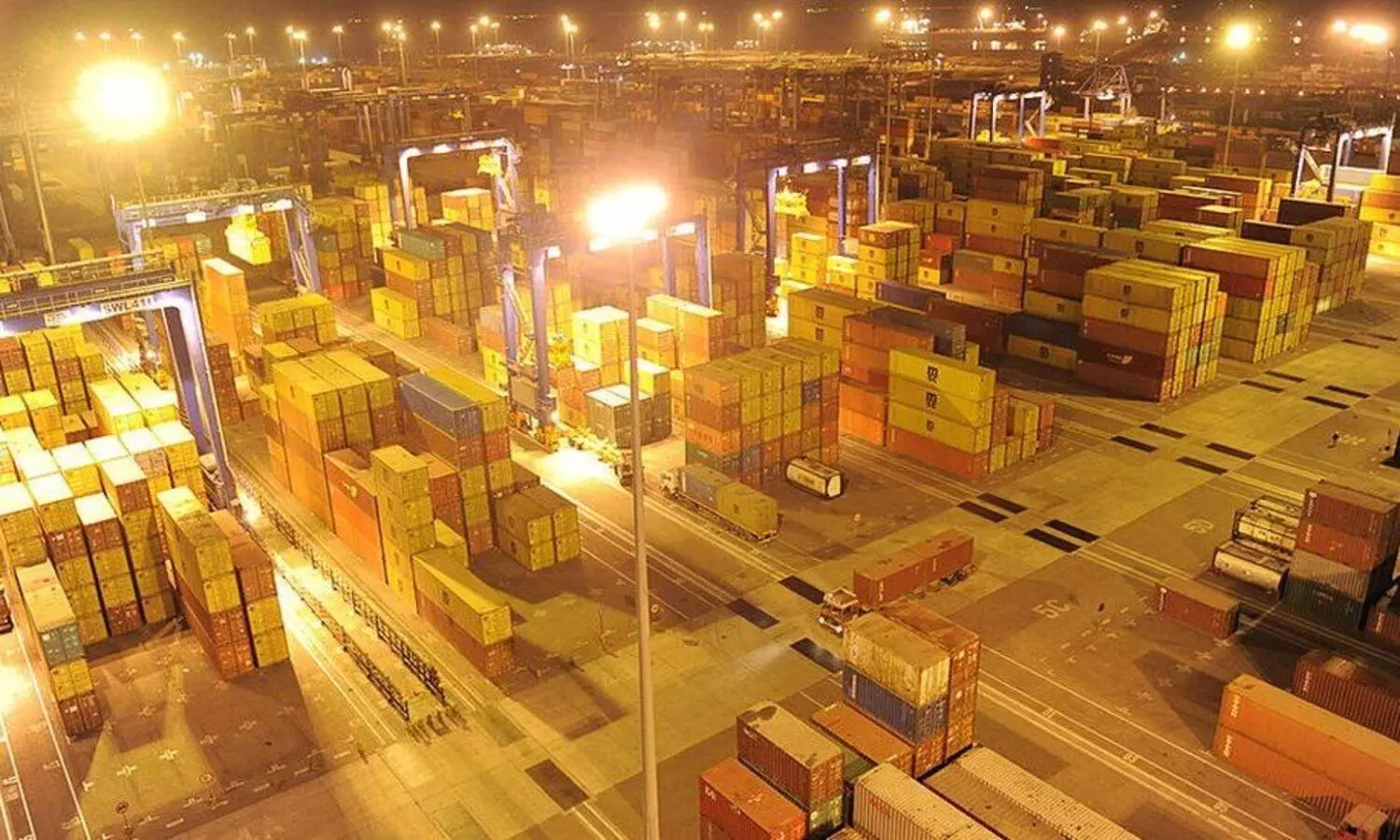 ഗുജറാത്തിൽ 15,000 കോടി വിലവരുന്ന 3,000 കിലോ ഹെറോയിൻ  പിടികൂടി