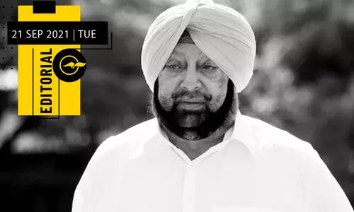 ക്യാ​​പ്​​​റ്റ​​ൻ പ​​ടി​​യി​​റ​​ങ്ങു​േ​​മ്പാ​​ൾ കോ​​ൺ​​ഗ്ര​​സി​െ​​ൻ​​റ ഭാ​​വി