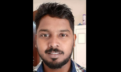 യുവാവ് വീടിന് സമീപത്തെ മരത്തിൽ തൂങ്ങി മരിച്ച നിലയിൽ