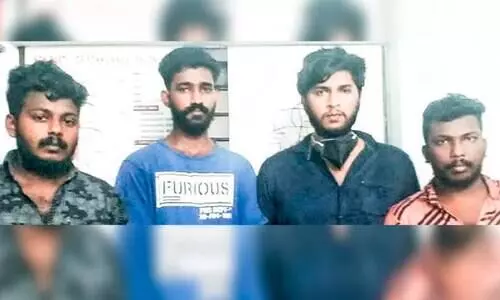 കടയുടമയെ തടഞ്ഞ് പണം കവർന്ന നാലുപേർ അറസ്​റ്റിൽ; സ​മീ​പ ബേ​ക്ക​റി​യി​ലെ ജീ​വ​ന​ക്കാ​ര​ൻ ക​വ​ർ​ച്ച​യു​ടെ ആ​സൂ​ത്ര​ക​നെ​ന്ന് പൊ​ലീ​സ്