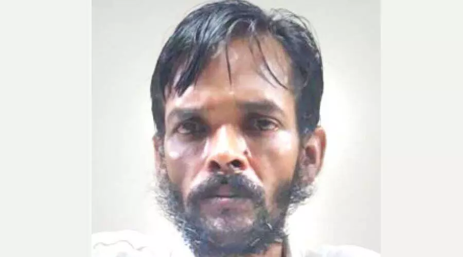 മാവോവാദി എന്ന പേരിൽ പണംതട്ടാൻ ശ്രമം; പ്രതി പിടിയിൽ മാവോവാദി എന്ന പേരിൽ പണംതട്ടാൻ ശ്രമം; പ്രതി പിടിയിൽ