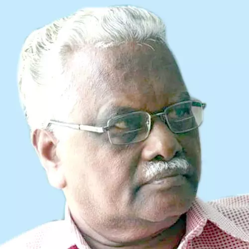 പ്ര​ഫ. സു​ന്ദ​രം ധ​നു​വ​ച്ച​പു​രം നി​ര്യാ​ത​നാ​യി