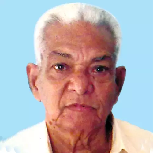 കു​ര്യ​ൻ മ​ണ​വാ​ള​ൻ