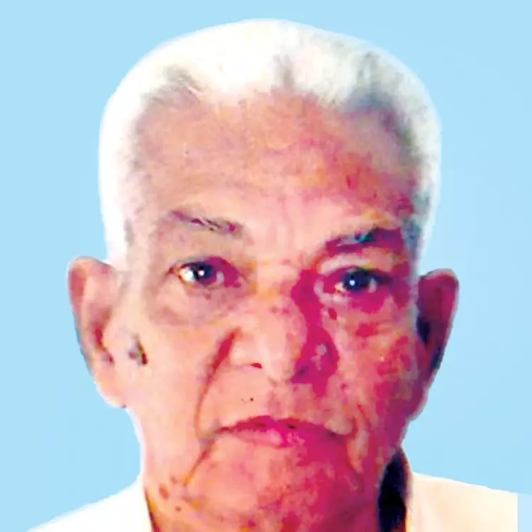 കു​ര്യ​ൻ