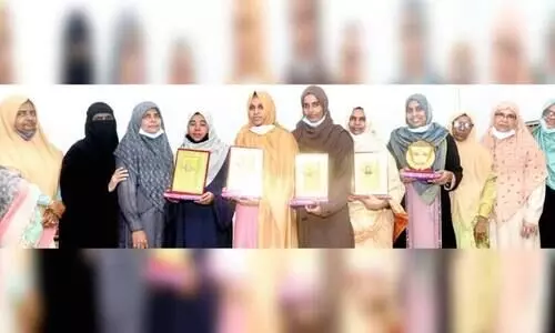 തംഹീദുൽ മർഅ റാങ്ക് ജേതാക്കൾക്ക് അനുമോദനം