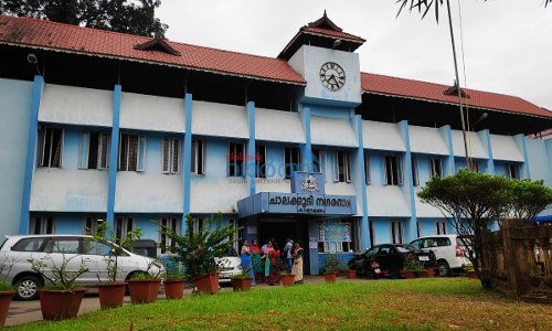 ആരോഗ്യ വിഭാഗം അടപ്പിച്ച വ്യാപാര സ്ഥാപനങ്ങൾ പിറ്റേന്ന് തുറന്നു ആരോഗ്യ വിഭാഗം അടപ്പിച്ച വ്യാപാര സ്ഥാപനങ്ങൾ പിറ്റേന്ന് തുറന്നു