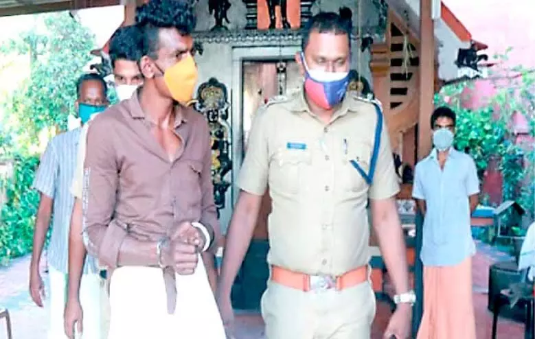 Theft at Kurattisseryillamma temple Theft at Kurattisseryillamma temple