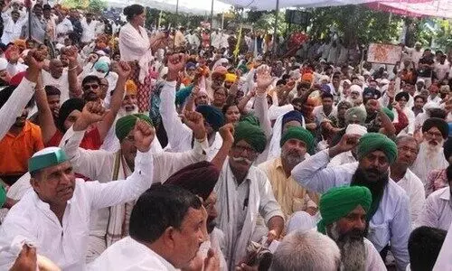 കർഷകരുടെ ഭാരത്​ ബന്ദിന്​ പിന്തുണയേറുന്നു; കേരളത്തിൽ ഹർത്താൽ പ്രഖ്യാപിച്ച്​ ഇടതുമുന്നണി