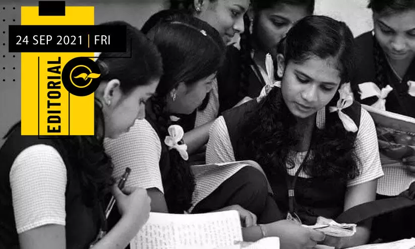 പ്ല​സ് വ​ൺ പ്ര​വേ​ശ​നം: സ​ർ​ക്കാ​ർ ന​യം തി​രു​ത്തി​യേ തീ​രൂ