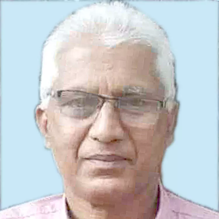 വേ​ണു​ഗോ​പാ​ല്‍