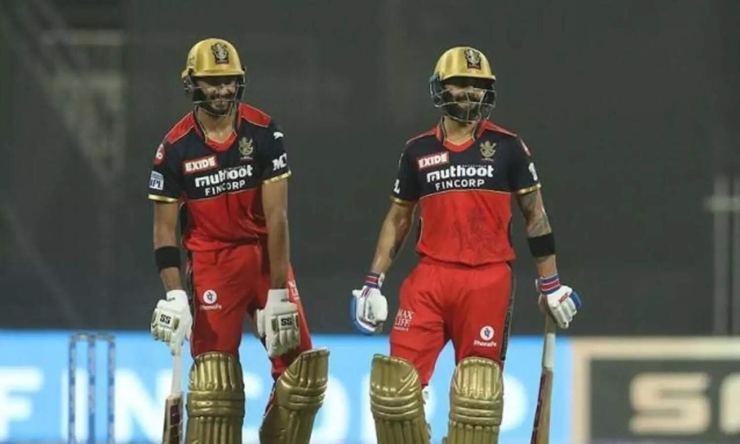 തുടക്കം ഗംഭീരം, ഒടുക്കം ദുരന്തം; ബാംഗ്ലൂരിനെ 156 റൺസിലൊതുക്കി ചെന്നൈ