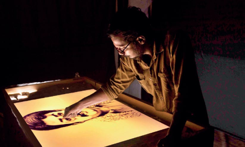 മോ​ഹ​ൻ​ലാ​ലിന് മ​ണ​ൽ ചി​ത്ര​ത്തി​ൽ ആ​ദ​ര​മൊ​രു​ക്കി കൃ​ഷ്ണ​ദാ​സ് ക​ട​വ​നാ​ട്