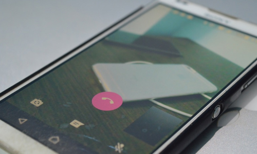 വാട്ട്സ് ആപ്പ് വീഡിയോ കോളിലൂടെ അശ്ലീല ദൃശ്യങ്ങൾ; വീട്ടമ്മയുടെ പരാതിയിൽ കേസെടുത്തു