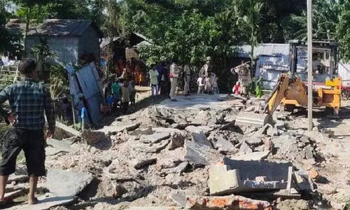 അസമിൽനിന്ന്​ ഞെട്ടിക്കുന്ന വാർത്തകൾ: മൂന്നു​ ദിവസംകൊണ്ട്​ 5000 പേരെ കിടപ്പാടങ്ങളിൽനിന്ന്​ ആട്ടിയോടിച്ചു