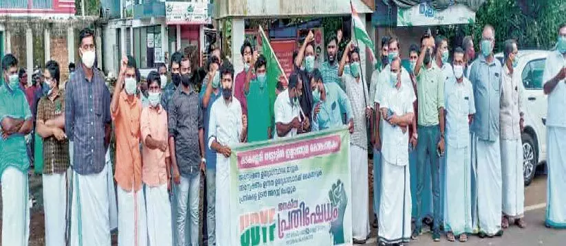 കടകശ്ശേരി കൊലപാതകം: അന്വേഷണം ഇഴയുന്നതിൽ പ്രതിഷേധം കടകശ്ശേരി കൊലപാതകം: അന്വേഷണം ഇഴയുന്നതിൽ പ്രതിഷേധം