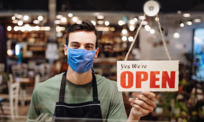 സംസ്ഥാനത്ത് കോവിഡ് നിയന്ത്രണങ്ങളിൽ കൂടുതൽ ഇളവുകൾ; ഹോട്ടലുകളിൽ ഇരുന്ന് ഭക്ഷണം കഴിക്കാം സംസ്ഥാനത്ത് കോവിഡ് നിയന്ത്രണങ്ങളിൽ കൂടുതൽ ഇളവുകൾ; ഹോട്ടലുകളിൽ ഇരുന്ന് ഭക്ഷണം കഴിക്കാം