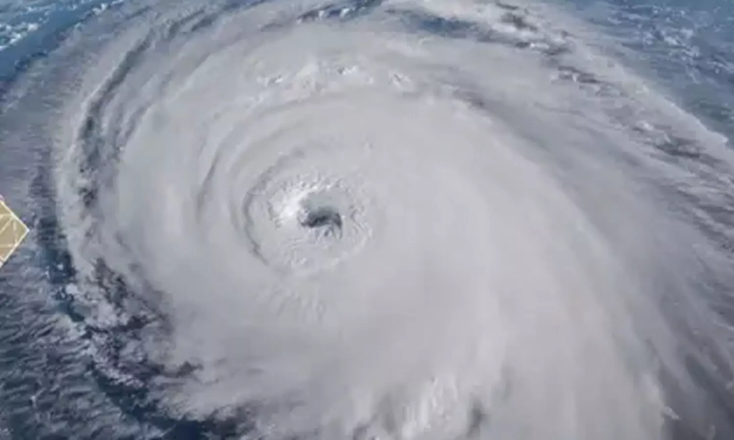 ഗുലാബ് ചുഴലിക്കാറ്റ്; കേരളത്തിൽ ശക്​തമായ കാറ്റിനും മഴക്കും സാധ്യത