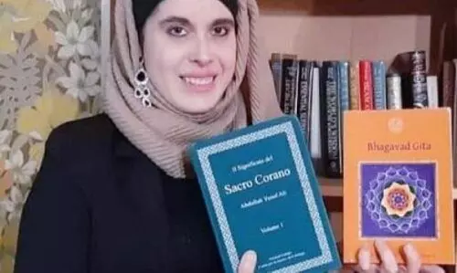 റോമിൽ നിന്ന്​ സാഹോദര്യത്തി​‍െൻറ സുവിശേഷം;  ആത്മോപദേശ ശതകത്തി​‍െൻറ ഇറ്റാലിയൻ പരിഭാഷയൊരുക്കി മലയാളത്തി​‍െൻറ മരുമകൾ