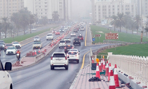 പൊടിക്കാറ്റ്​: ഐ.പി.എൽ മത്സരം വൈകി