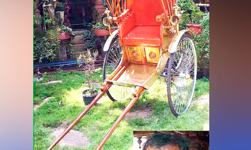 ലാലേട്ടന് സ്നേഹസമ്മാനമായി വേണുവി​െൻറ റിക്ഷ