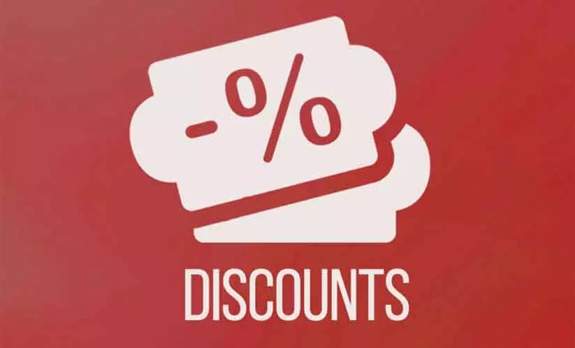 അ​മേ​രി​ക്ക​ൻ ടൂ​റി​സ്റ്റ​ർ സ്കൂ​ൾ ബാ​ഗു​ക​ൾ​ക്ക് 50% ഡി​സ്‌​കൗ​ണ്ട്