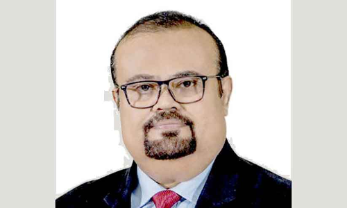 സു​രേ​ഷ് കു​മാ​ർ ക​ള​ത്തി​ൽ സൗ​ദി​യോ​ട് വി​ട​പ​റ​ഞ്ഞു