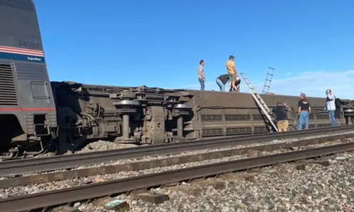 amtrak train derailment