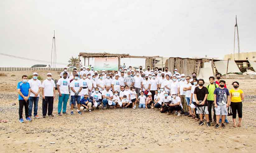 കടൽതീരം ശുചീകരിച്ചു