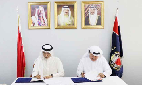 ​െറസിഡൻറ്​​ പെർമിറ്റ്​ സ്​റ്റാമ്പ്​ പതിപ്പിക്കൽ   ഇനി ബഹ്​റൈൻ പോസ്​റ്റ്​​ വഴിയും