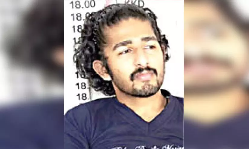 പെരുന്തേനരുവിയിൽ യുവാവിെൻറ മുങ്ങിമരണത്തിൽ ദുരൂഹതയെന്ന് പരാതി പെരുന്തേനരുവിയിൽ യുവാവിെൻറ മുങ്ങിമരണത്തിൽ ദുരൂഹതയെന്ന് പരാതി