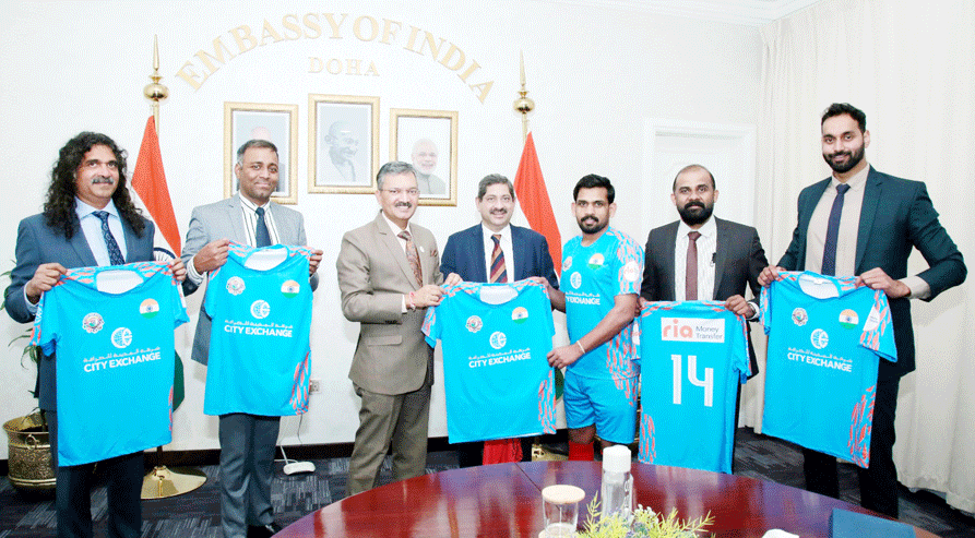 ഖത്തർ കമ്യൂണിറ്റി ലോകകപ്പ്: ഇന്ത്യൻ ടീം ജഴ്സി പുറത്തിറക്കി ഖത്തർ കമ്യൂണിറ്റി ലോകകപ്പ്: ഇന്ത്യൻ ടീം ജഴ്സി പുറത്തിറക്കി