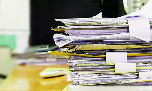 ജോലിഭാരം, ആൾക്ഷാമം; പൊറുതിമുട്ടി ഗ്രാമപഞ്ചായത്ത്​ ജീവനക്കാർ