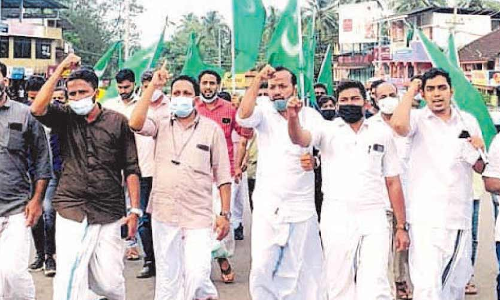 എട്ടാം ക്ലാസുകാരനെ വധിക്കാൻ ശ്രമിച്ച ആർ.എസ്.എസ് സംഘത്തെ അറസ്​റ്റ്​ ചെയ്യണം –യൂത്ത് ലീഗ്