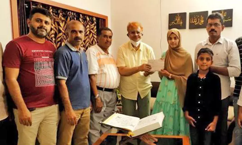 ഫാത്തിമ ശെഹബക്ക് ഒ.കെ.സി.കെയുടെ സ്നേഹാദരം ഫാത്തിമ ശെഹബക്ക് ഒ.കെ.സി.കെയുടെ സ്നേഹാദരം