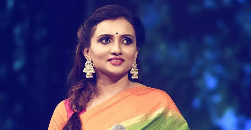 സഹയാത്രക്ക്​ സംഗീത സ്പര്‍ശം നല്‍കി മഞ്ജരി