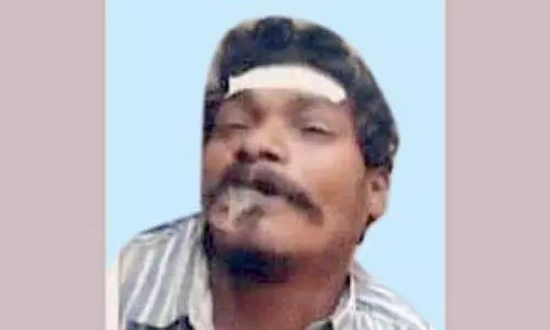 തെ​രു​വു​നാ​യു​ടെ ക​ടി​യേ​റ്റ​യാ​ൾ മ​രി​ച്ചു