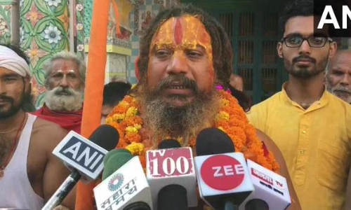 ഒക്​ടോബർ രണ്ടിനുള്ളിൽ ഇന്ത്യ ഹിന്ദുരാഷ്​ട്രമാക്കണം, ഇല്ലെങ്കിൽ ഞാൻ ജലസമാധിയടയും -ആചാര്യ മഹാരാജ്​