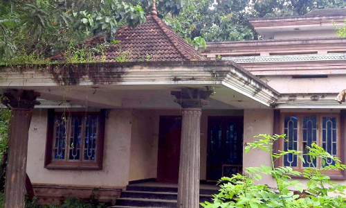 പു​രാ​വ​സ്തു ത​ട്ടി​പ്പ്: സ​ന്തോ​ഷ് കോ​ടി​ക​ൾ ത​ട്ടി​യ​ത് വി​ശ്വ​സ്​​ത​നെ​ന്ന്​ നടിച്ച്​