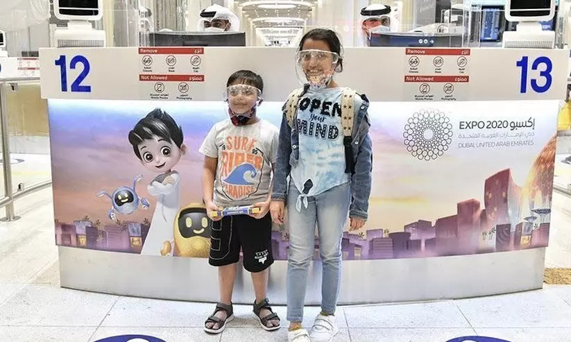 വിമാനത്താവളത്തിൽ കുടുംബങ്ങളെ സ്വാഗതം ചെയ്യാൻ പ്രത്യേക കൗണ്ടർ വിമാനത്താവളത്തിൽ കുടുംബങ്ങളെ സ്വാഗതം ചെയ്യാൻ പ്രത്യേക കൗണ്ടർ