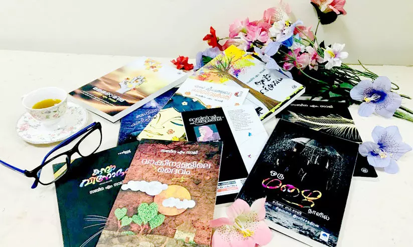 കദനം കടഞ്ഞ്​ കഥയുടെ അമൃത കുംഭം നിറച്ച എഴുത്തുകാരി