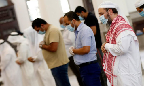 അകലങ്ങളില്ലാതെ പ്രാർഥിക്കാം