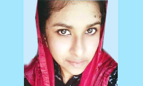 വിഷം ഉള്ളില്‍ചെന്ന് ചികിത്സയിലിരുന്ന പ്ലസ് ടു വിദ്യാര്‍ഥിനി മരിച്ചു