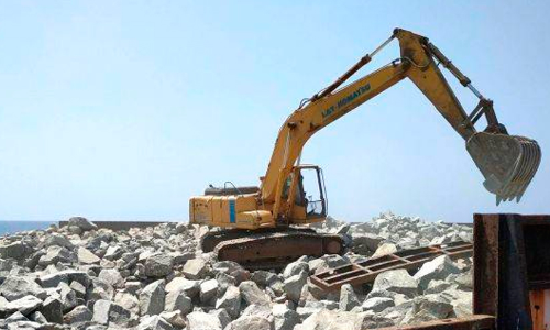 ആറാട്ടുപുഴ, തൃക്കുന്നപ്പുഴ പഞ്ചായത്തുകളിലെ പുലിമുട്ട് നിര്‍മാണം മാര്‍ച്ചിൽ പൂർത്തിയാക്കും